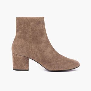 Thursday Boot tan suede ankle boot in size 7